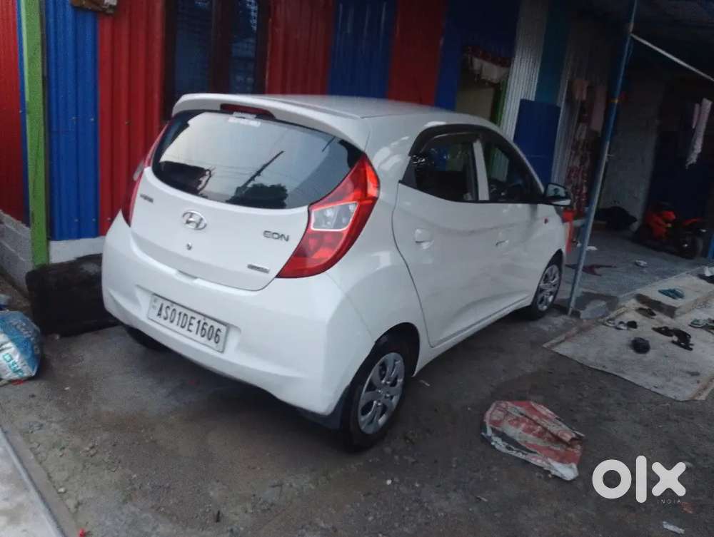 Hyundai Eon Sportz 2017 Petrol