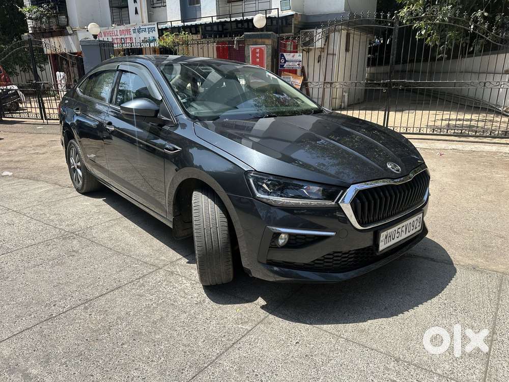Skoda Slavia 1.0 Tsi Style At, 2025, Petrol