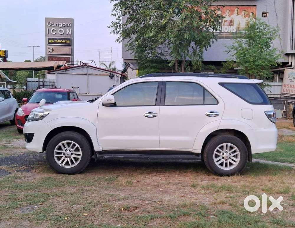 Toyota Fortuner 3.0 4x2 Automatic, 2014, Diesel