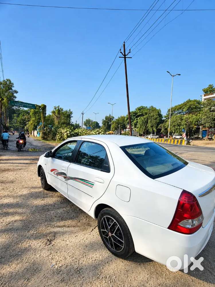Toyota Etios 1.5 High 2014