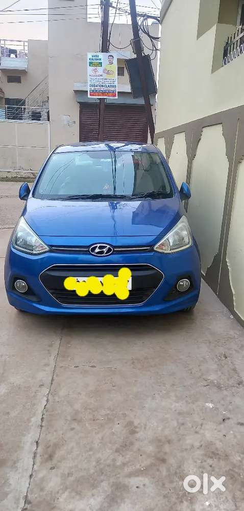 Hyundai Xcent 2015 Petrol 95000 Km Driven