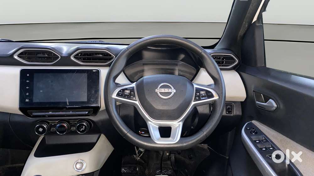 Nissan Magnite Xv Turbo, 2023, Petrol