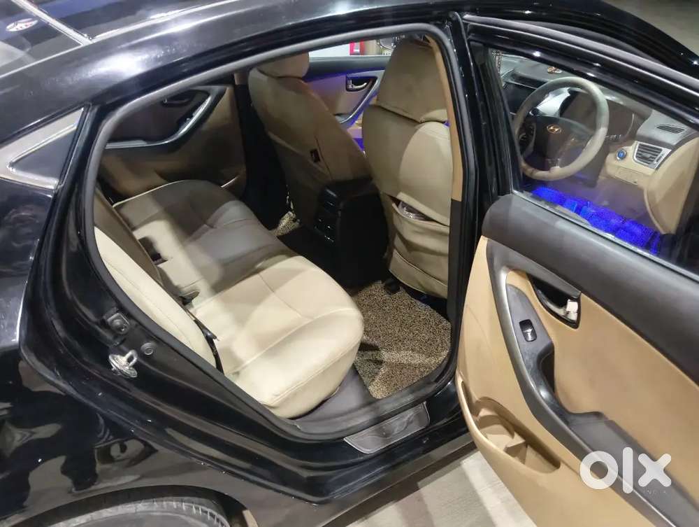 Hyundai New Elantra Diesel 2012