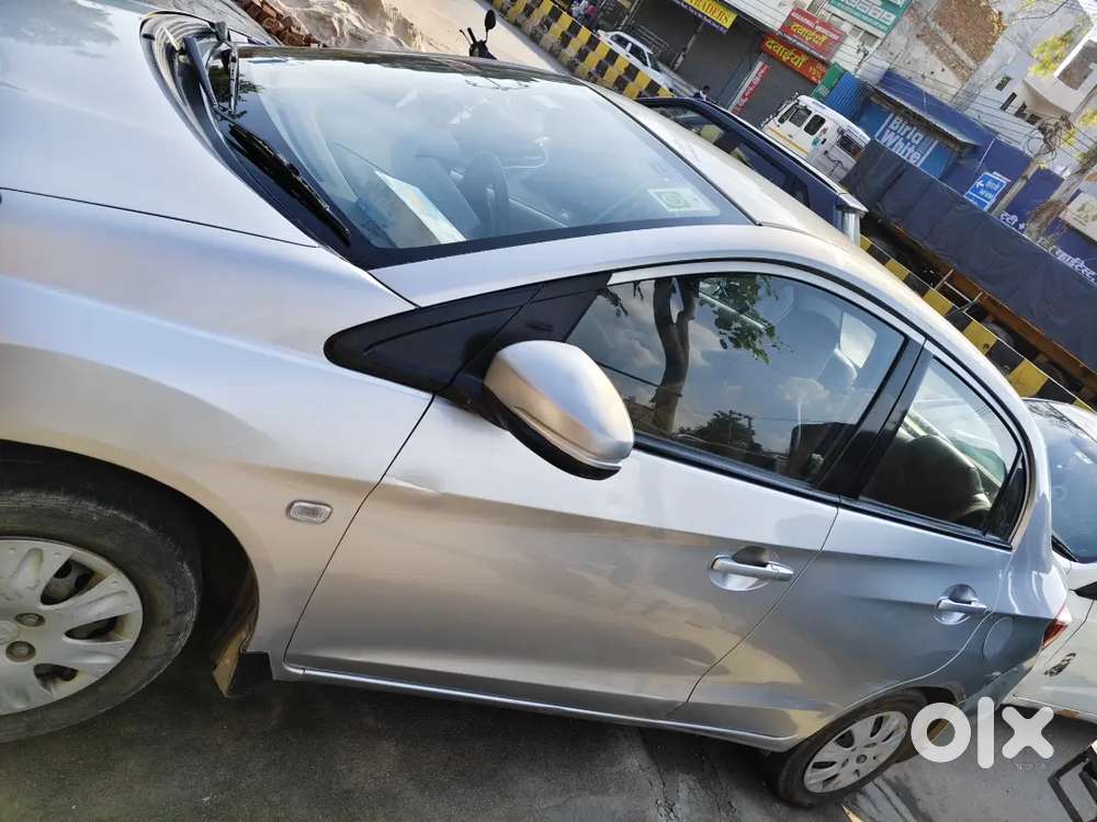 Honda Amaze 2017 Petrol 36000 Km Driven