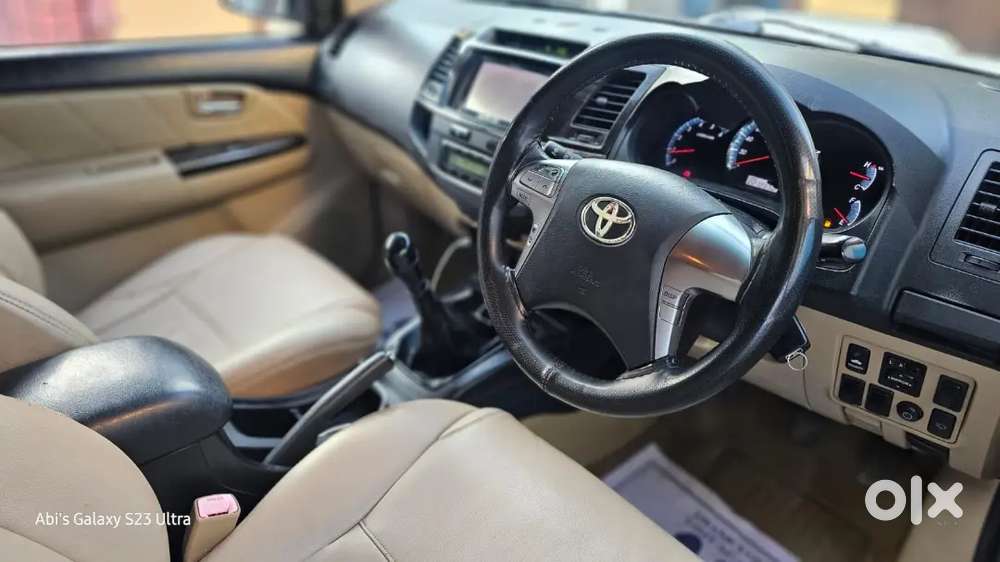 Toyota Fortuner 2014