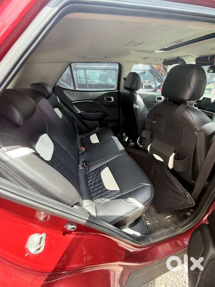 Hyundai Venue Petrol Manual 2019