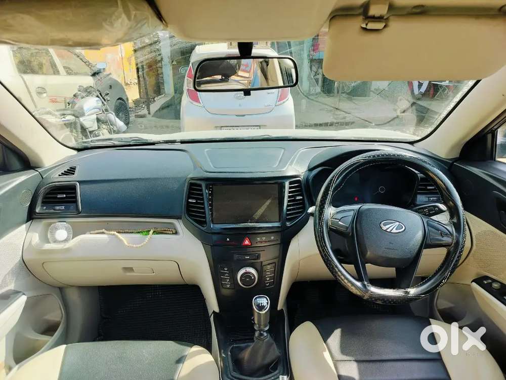 Mahindra Xuv300 W4 Diesel 2021  1st Owner  83,000 Km Driven