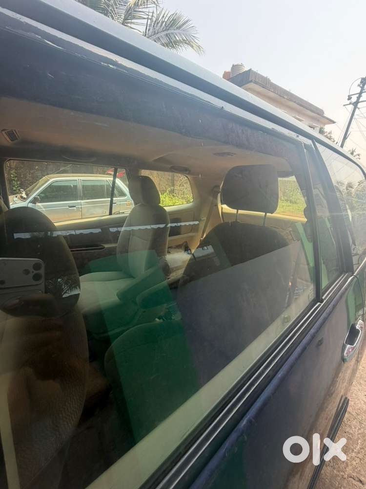 Toyota Innova 2.0 Petrol 2005