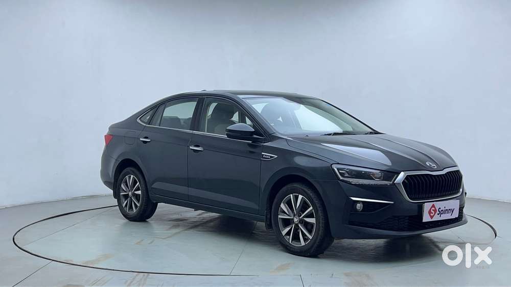 Skoda Slavia Style 1.0l Tsi At, 2022, Petrol