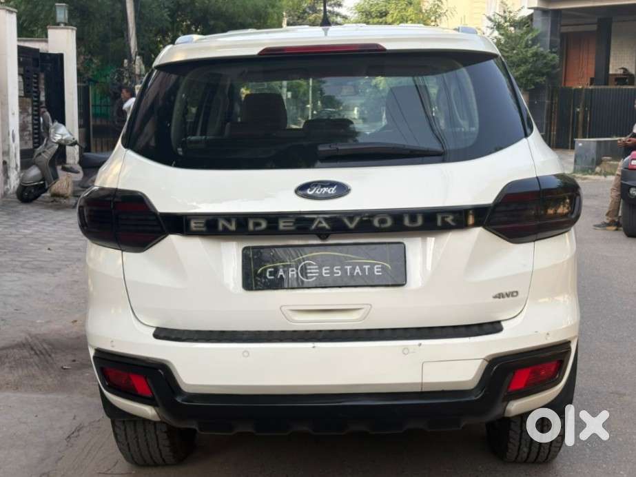 Ford Endeavour 2.2 Trend Mt 4x4, 2017, Diesel