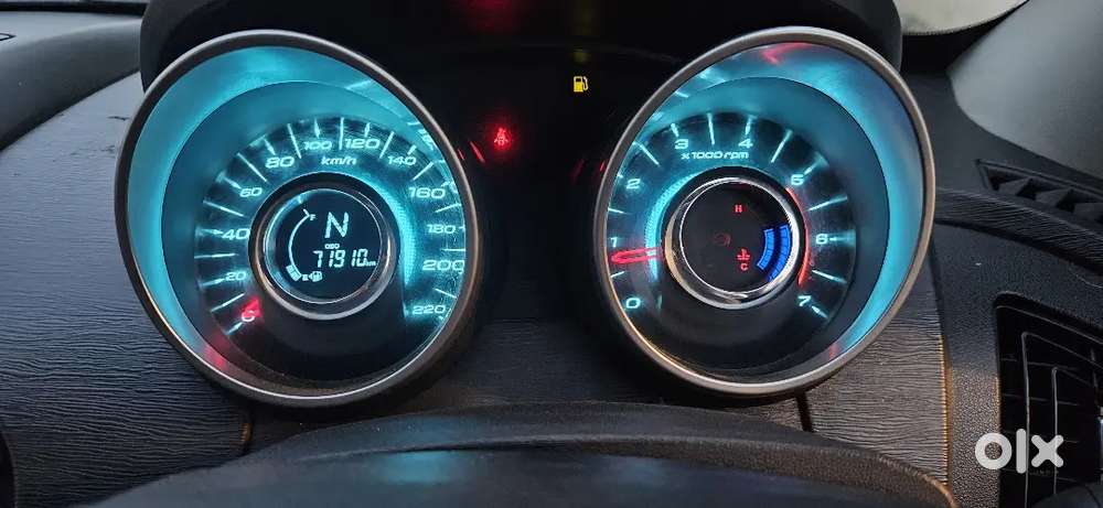 Mahindra Xuv500 2018 Diesel 71910 Km Driven