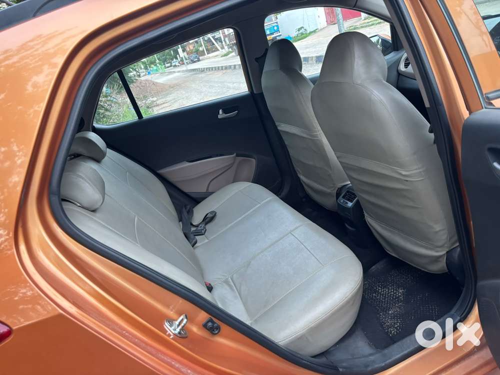 Hyundai Grand I10 Asta Automatic 1.2 Kappa Vtvt, 2015, Petrol