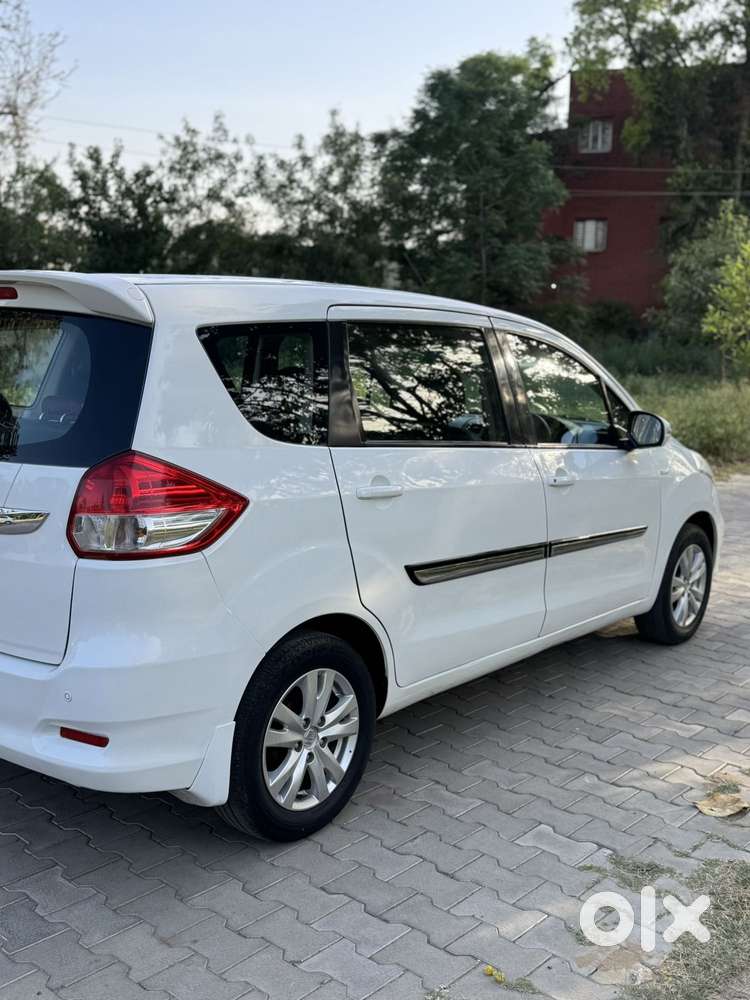 Maruti Suzuki Ertiga Shvs Vdi Limited Edition, 2018, Diesel