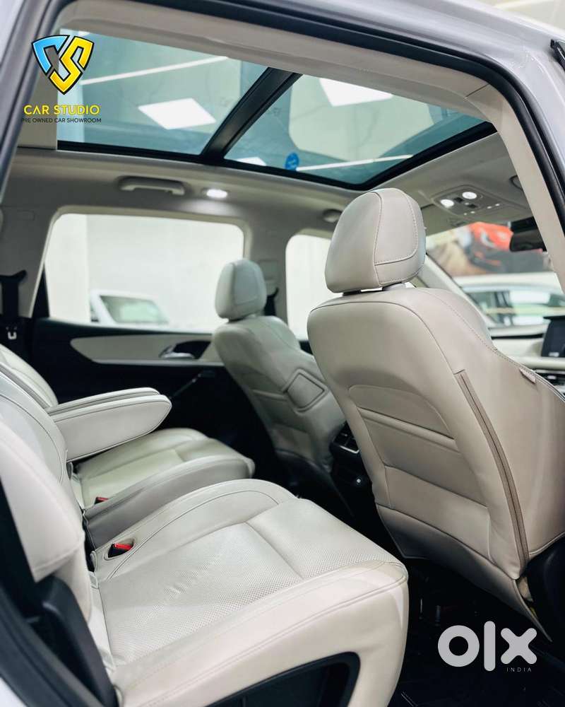 Mahindra Xuv700 Ax7l 6 Str At, 2024, Diesel