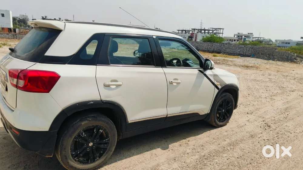 Maruti Suzuki Brezza Model 2018 December Diesel 220000 Km Driven