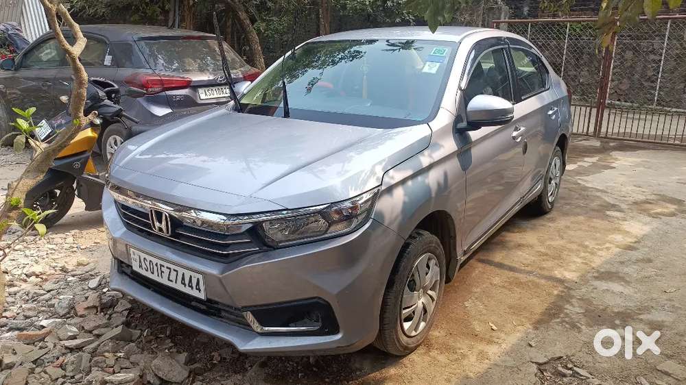 Honda Amaze 2024 Petrol 3800 Km Driven