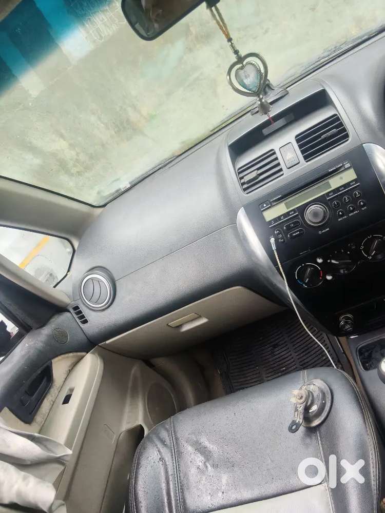 Maruti Suzuki Sx4 2012