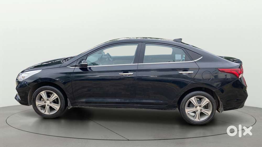 Hyundai Verna 1.6 Vtvt Sx, 2019, Petrol