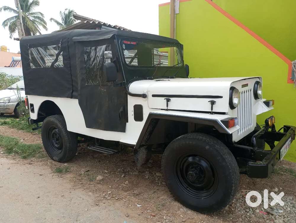 Mahindra Cj500 Di Jeep Vintage Style, Rugged & Strong Engine