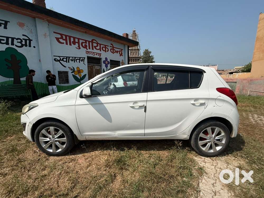 Hyundai I20 Diesel Manual 2012