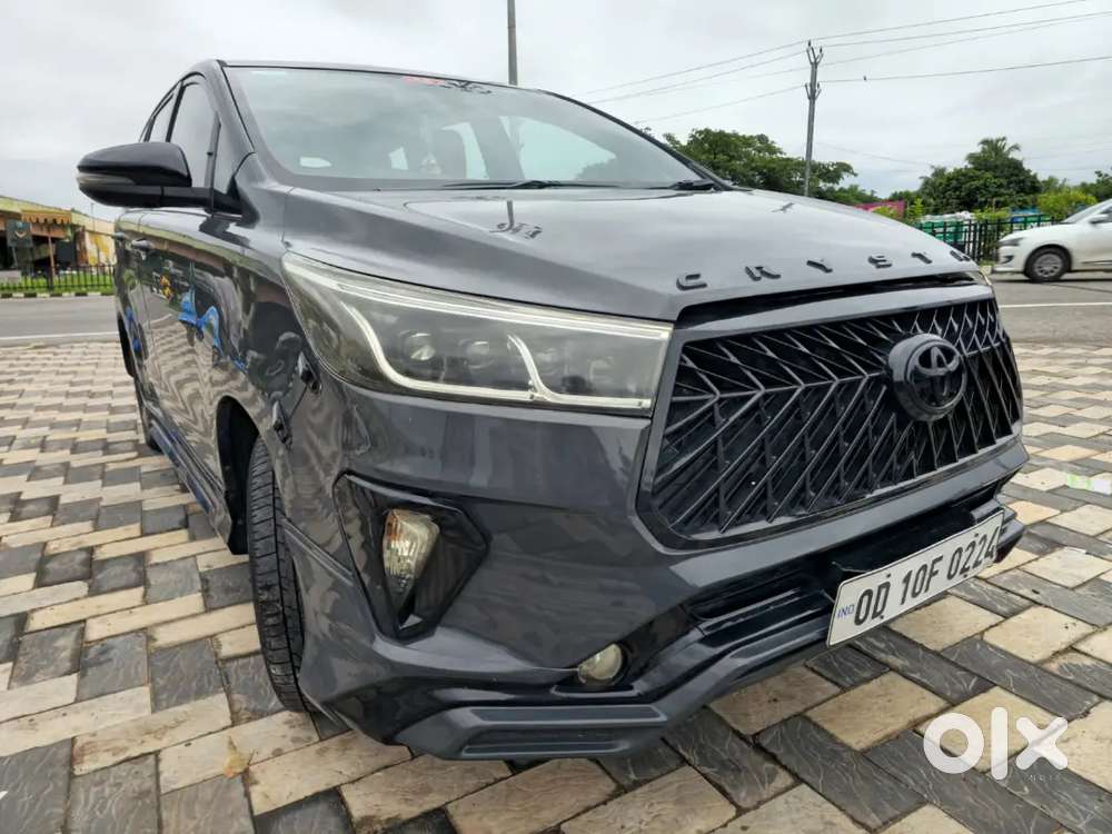 Toyota Innova Crysta 2016