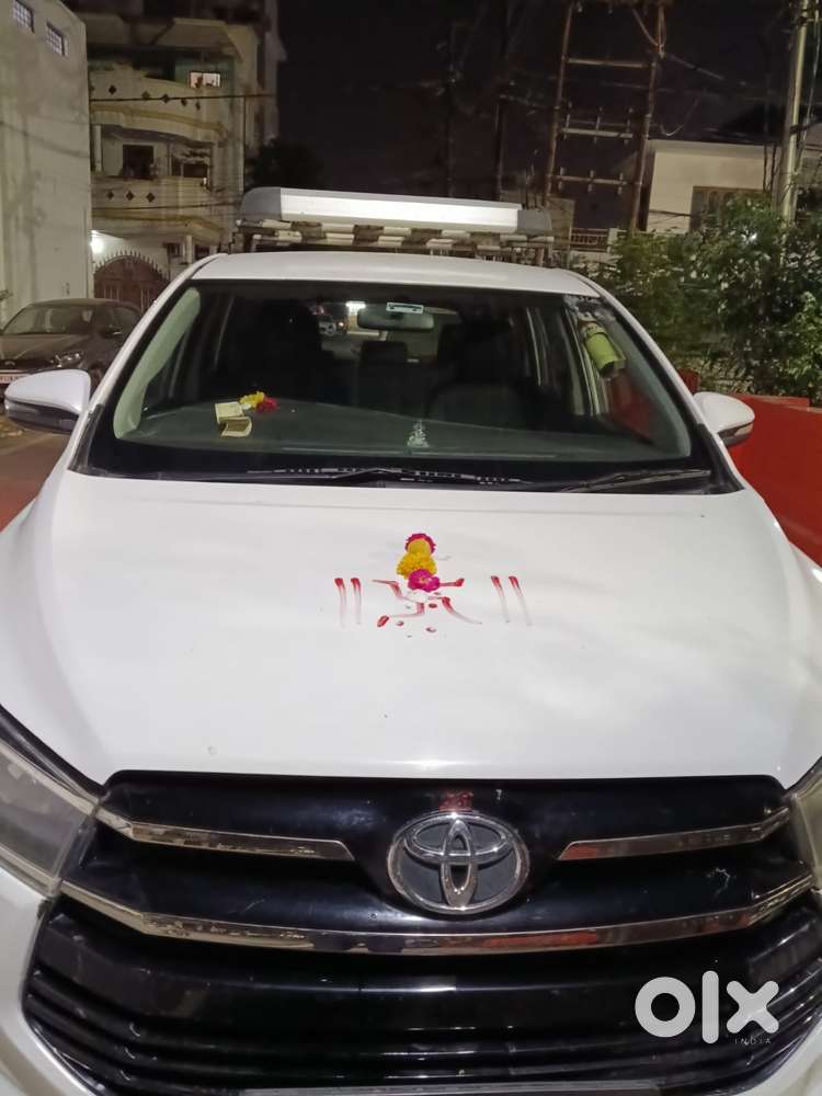 Toyota Innova Crysta G 8 Str, 2019