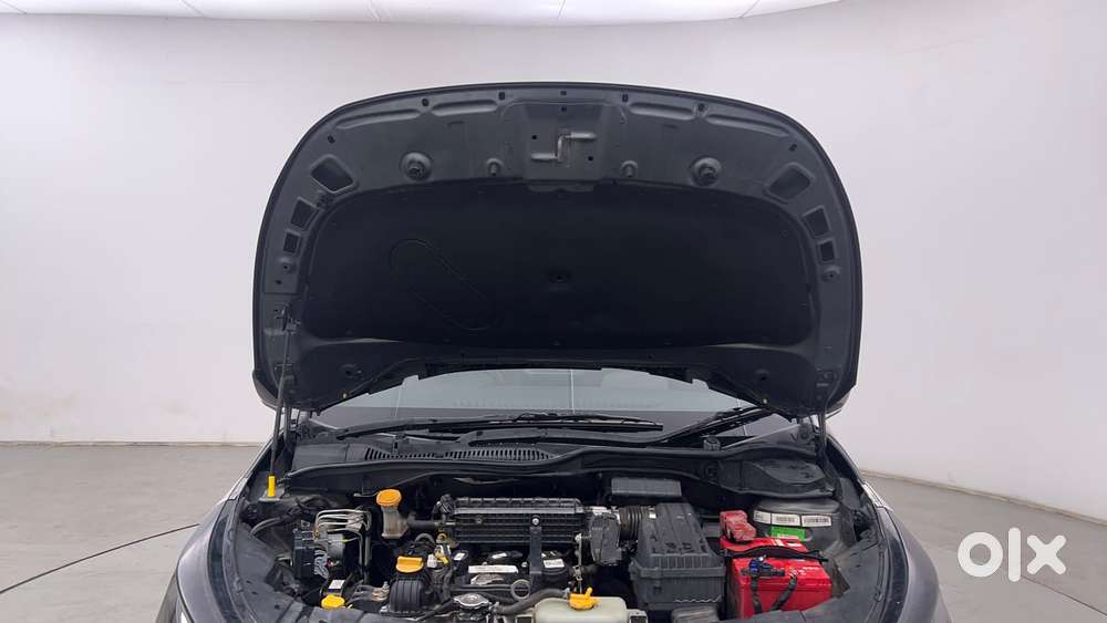 Tata Altroz Xza Petrol, 2023, Petrol