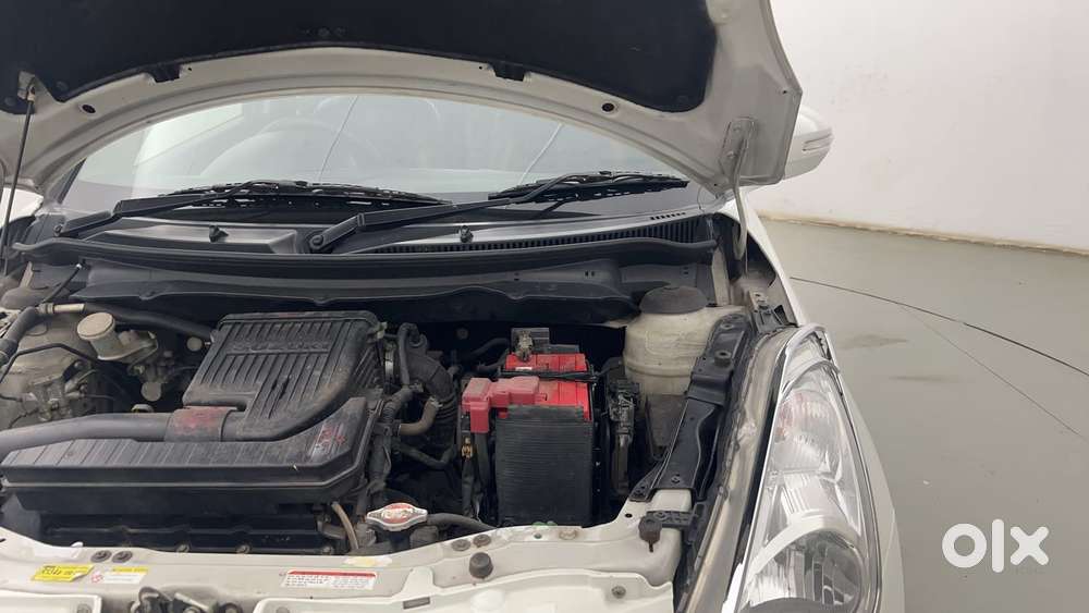 Maruti Suzuki Swift Vvt Vxi, 2016, Petrol