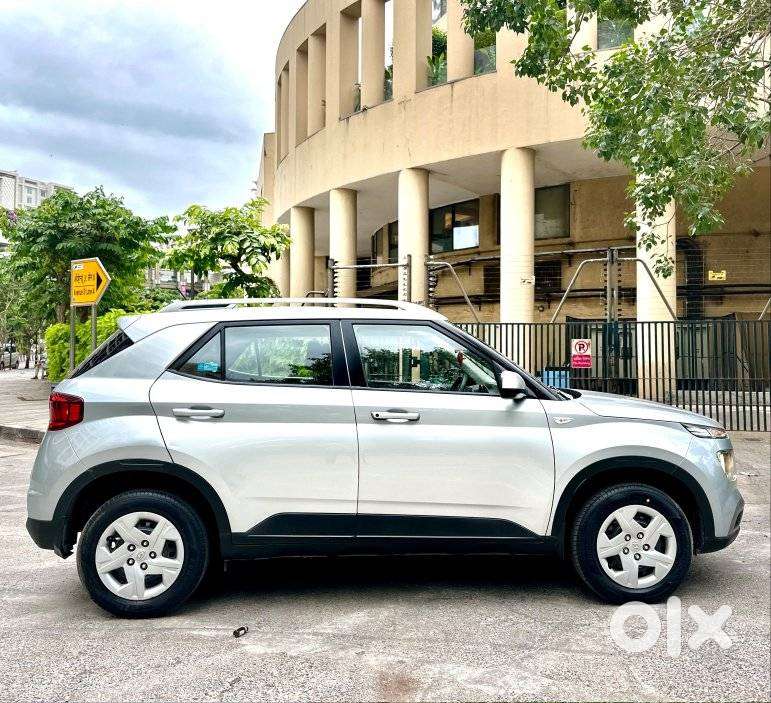 Hyundai Venue S Turbo, 2019, Petrol