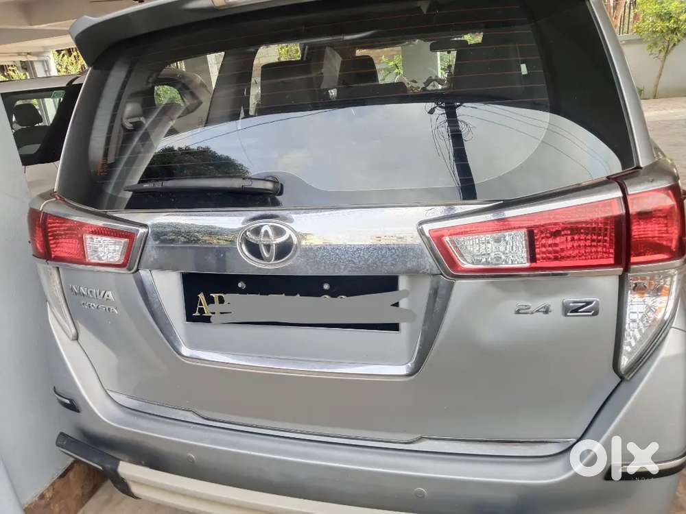 Toyota Innova Crysta 2018 Diesel 150000 Km Driven