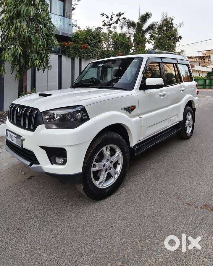 Mahindra Scorpio S10, 2017, Diesel