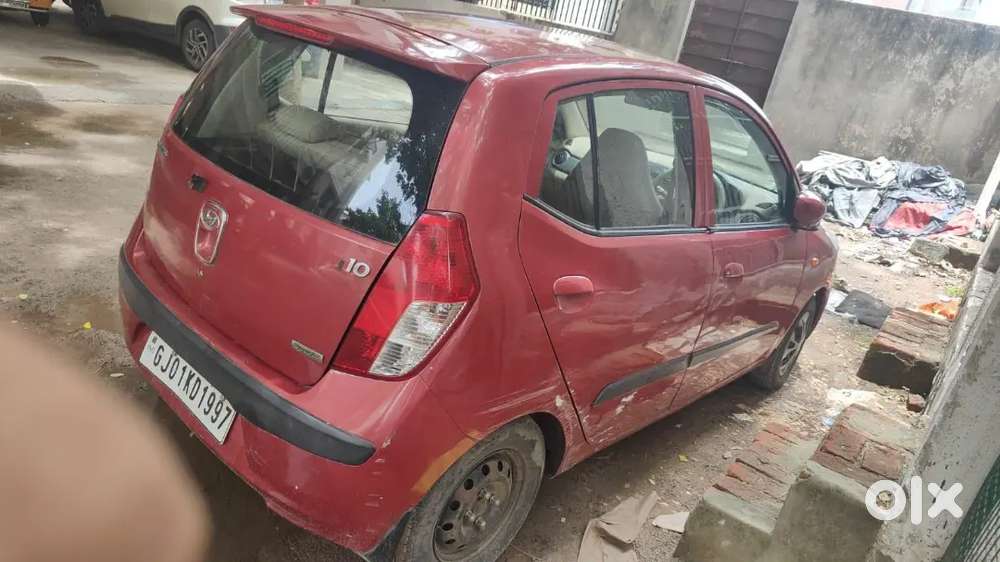 Hyundai I10 Sportz 2010 With 94000 Km Driven