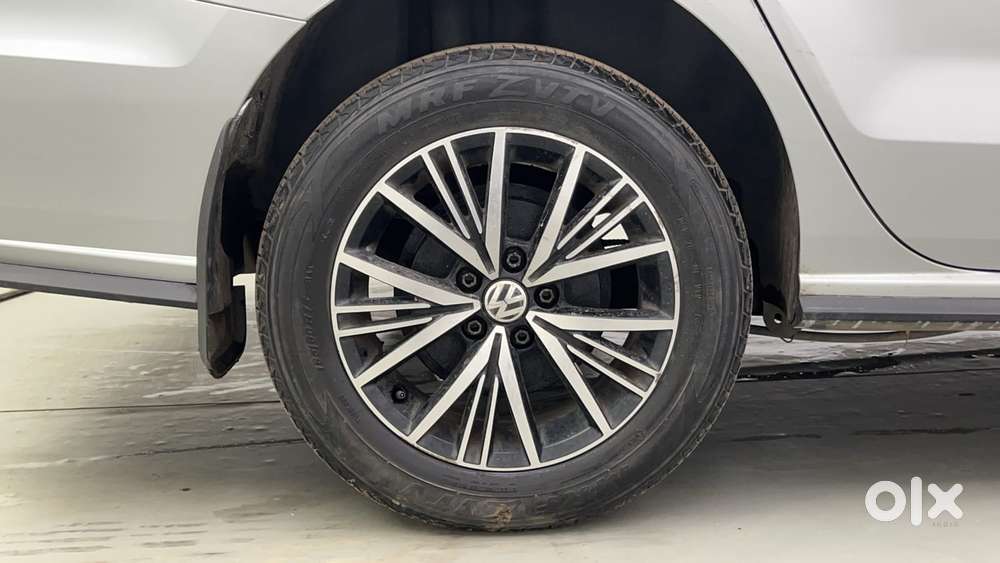 Volkswagen Vento 2010-2013 Petrol Highline At, 2022, Petrol