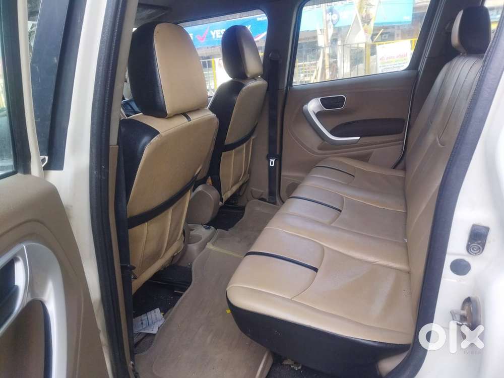 Mahindra Tuv300 2015  Excellent Condition  Well Maintained