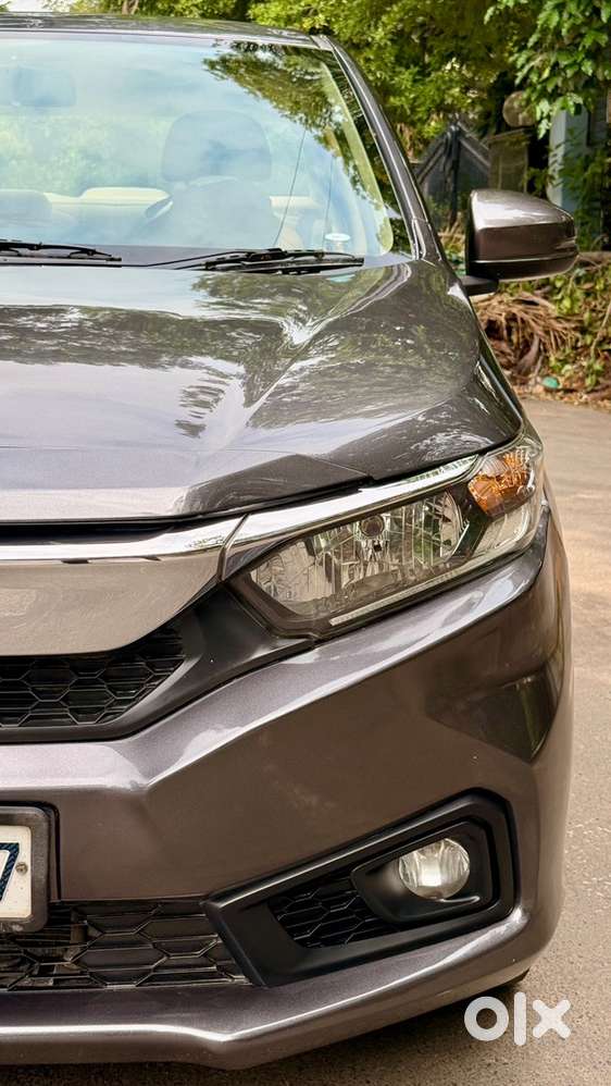 Honda Amaze Auto Petrol 2018 Showroom Car