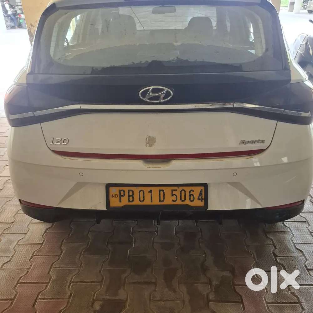 Hyundai I20 Sportz 2023 Variant Petrol