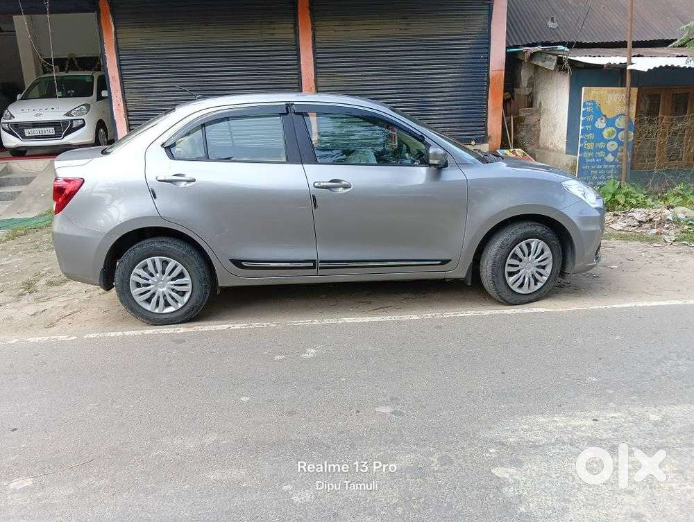 Maruti Suzuki Dzire 1.2 Vxi, 2022, Petrol