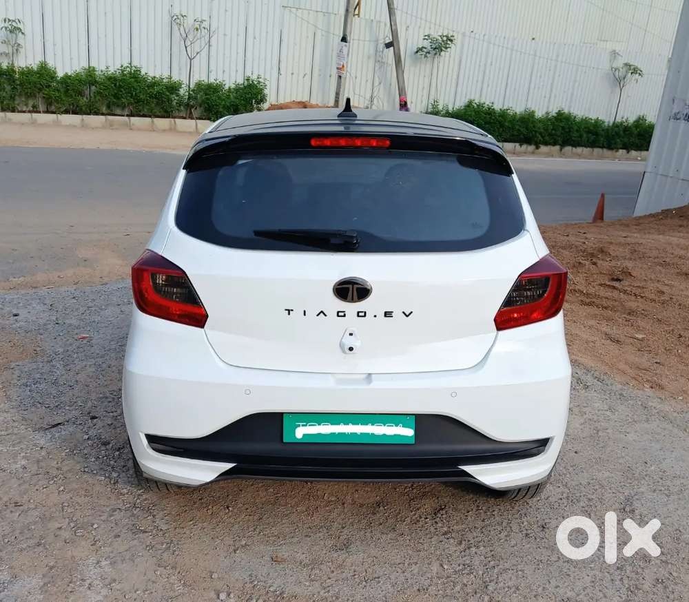 Tata Tiago Lr (topend Variant)