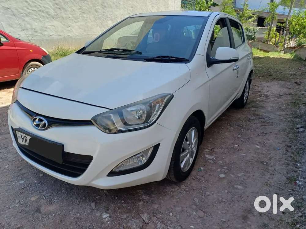 A1 Condition I20 Sports 1st Owner Petrol