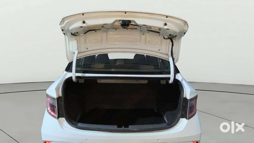 Hyundai Aura Sx Plus Automatic, 2021, Petrol