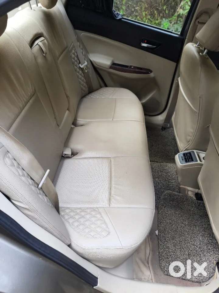 Maruti Suzuki Dzire 1.2 Zxi Amt, 2018, Petrol