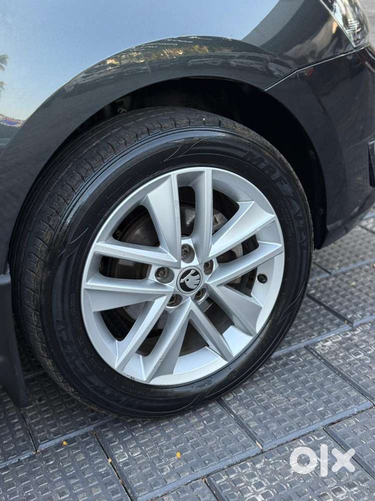 Skoda Rapid 1.6 Mpi At Style, 2018, Petrol