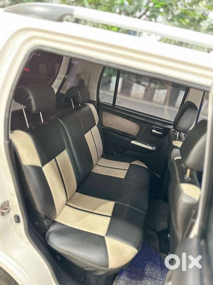 Maruti Suzuki Wagon R Vxi Amt1.2, 2017, Cng & Hybrids