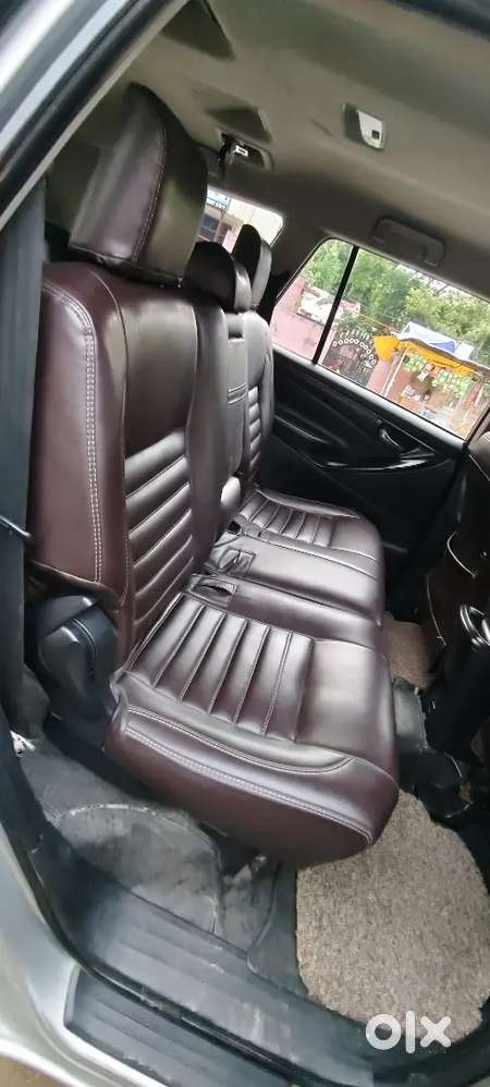 Toyota Innova Crysta 2019