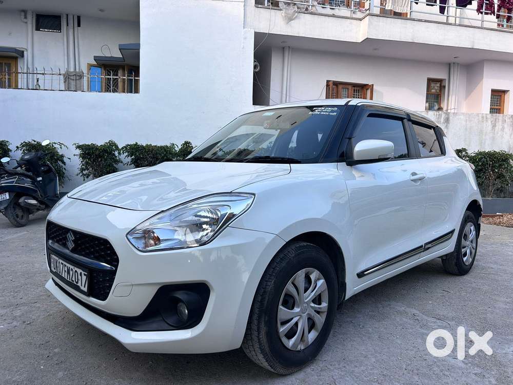 Maruti Suzuki Swift Vxi Optional, 2023, Petrol