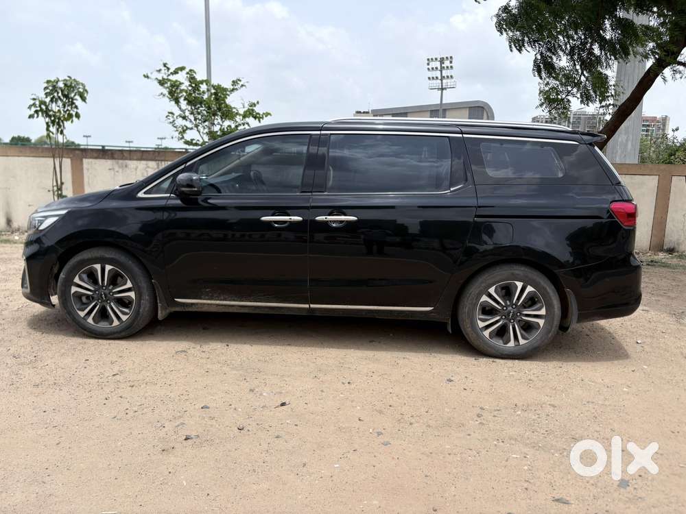 Kia Carnival Limousine Plus 7 Str, 2023, Diesel