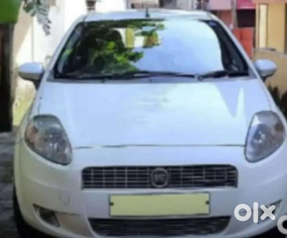 Fiat Punto Kar Veri Good Condition New Tyre New Battery For Sale