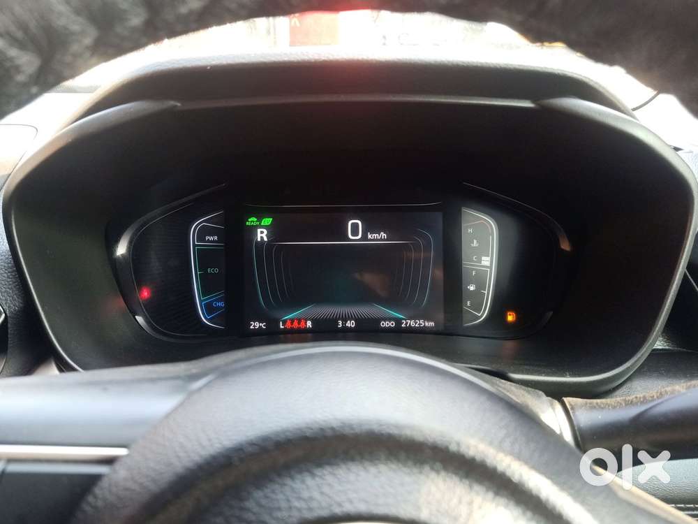 Maruti Suzuki Grand Vitara 1.5 Zeta Plus Intelligent Hybrid Ecvt, 20..