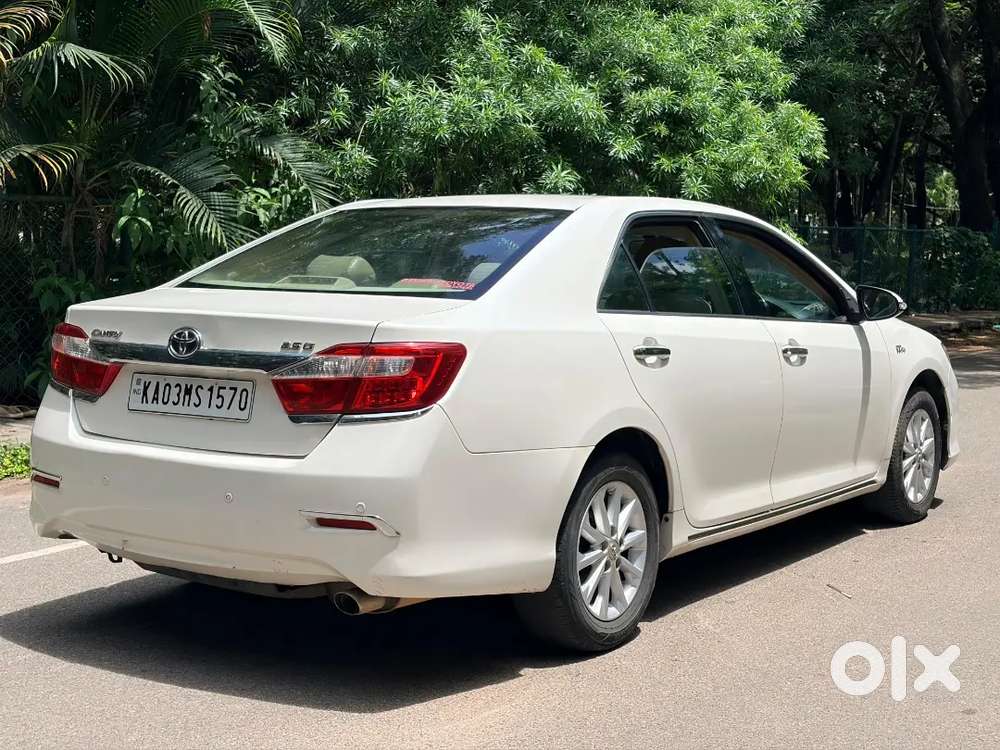Toyota Camry 2013 Petrol Well Maintained
