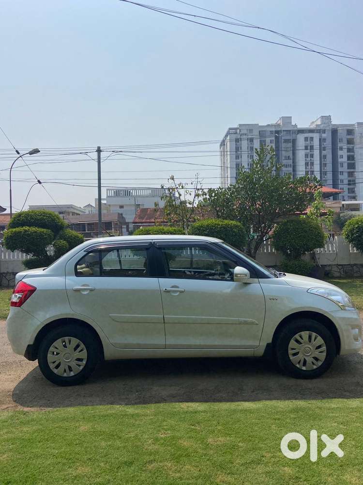 Maruti Suzuki Dzire 1.2 Vxi, 2014, Petrol